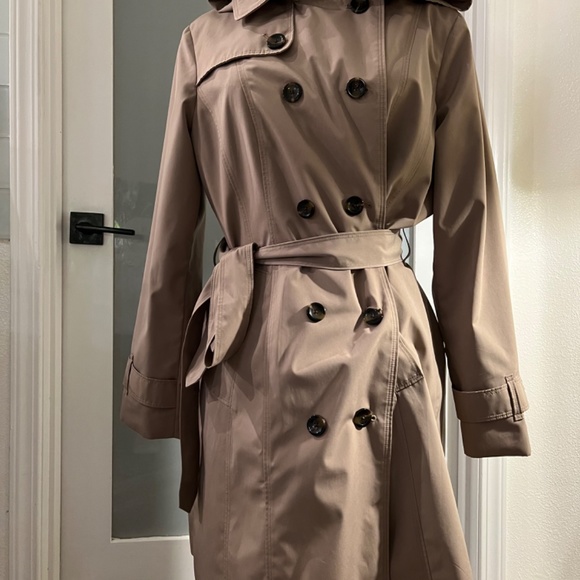 jacket - Picture 2 of 8